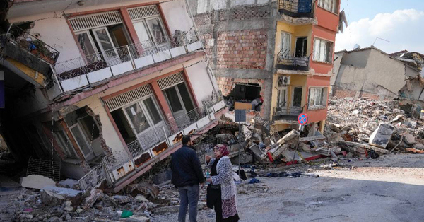 Այսօր Թուրքիայում կրկին երկրաշարժ է եղել և շենքեր են փլուզվել