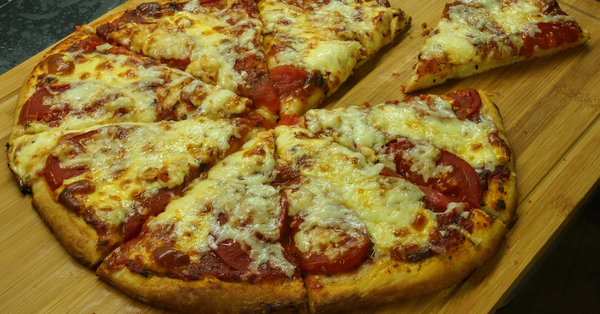 Օրվա բաղադրատոմսը․ Պիցցա Մարգարիտա․ մանրամասն դիտեք աշխարհի ամենահամեղ պիցցայի պատրաստման եղանակը