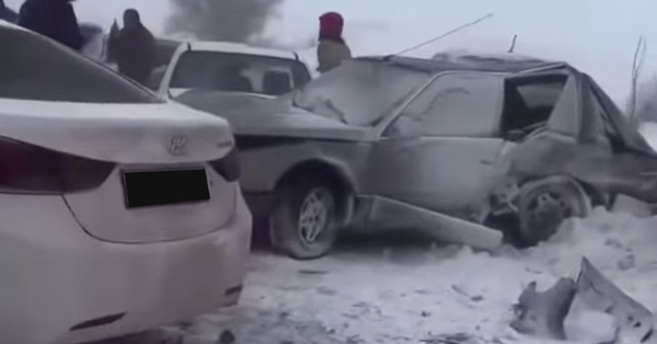 30-ից ավել ավտոմեքենաներ իրար են բախվել Սևան-Երևան մայրուղում «Տեսանյութ»