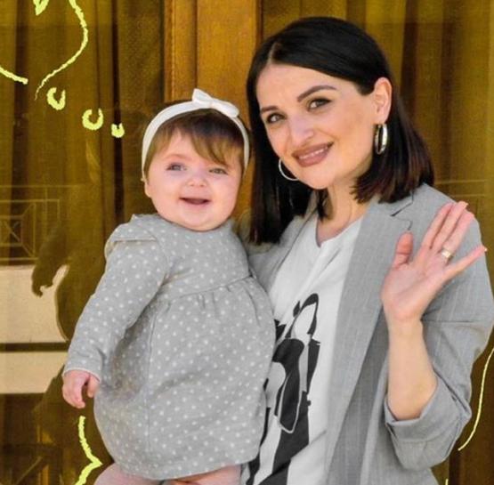 Սիլվա Հակոբյանը իր գեղեցկուհի դստեր հետ նոր լուսանկար է հրապարակել