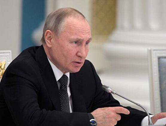 
                            В Кремле заявили о выполнении мер по защите президента от коронавируса                        