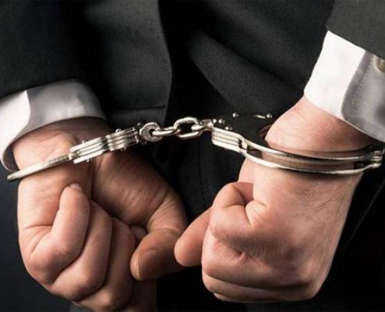 Kosh prison warden arrested on suspicion of bribery