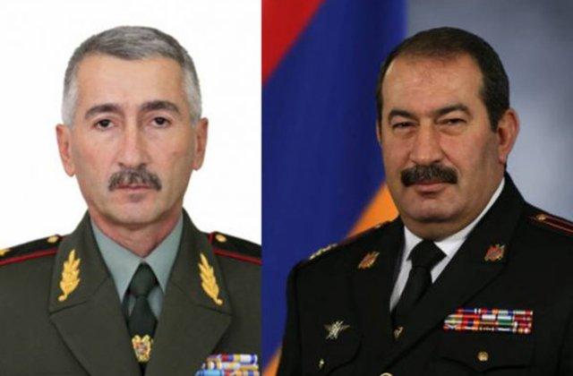 
                            Пашинян потребовал уволить двух высокопоставленных военных                        